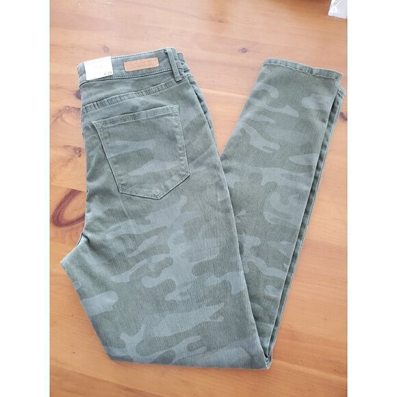 SOCIAL STANDARD by SANCTUARY Pants Women's Sz 8/29 Camo Print High Rise‎ Skinny - Picture 9 of 9